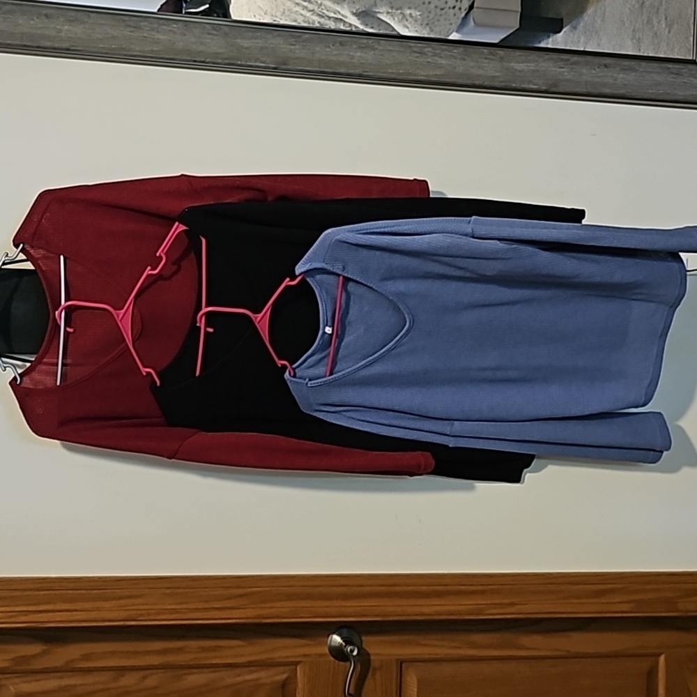 light weight sweaters